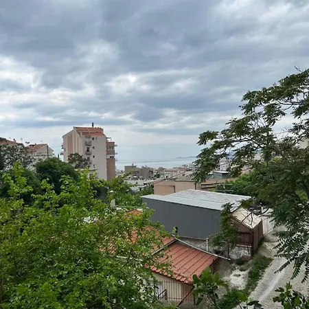Valantis Apartament